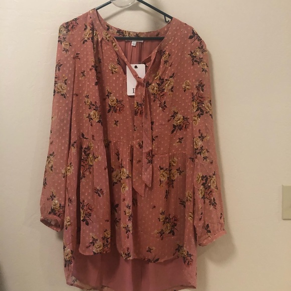 Pink blouse - Picture 2 of 2